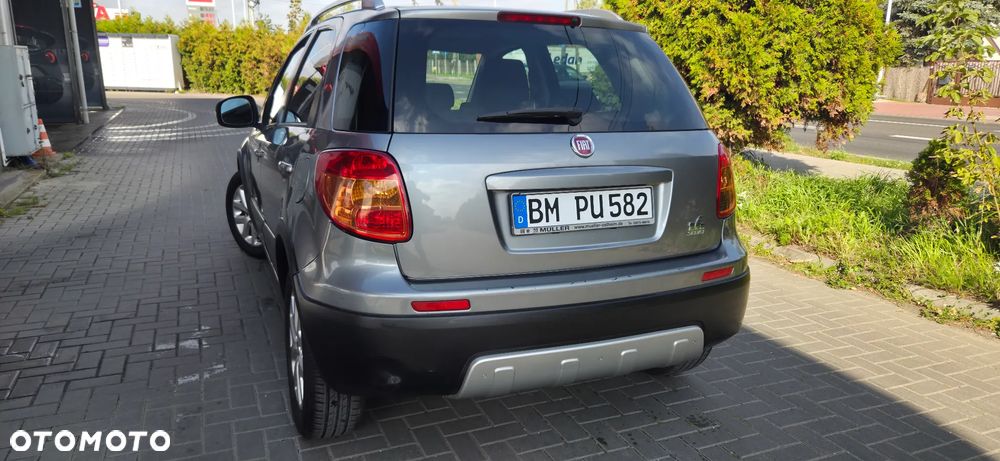 Fiat Sedici 1.6 16V 4x2 Emotion - 9