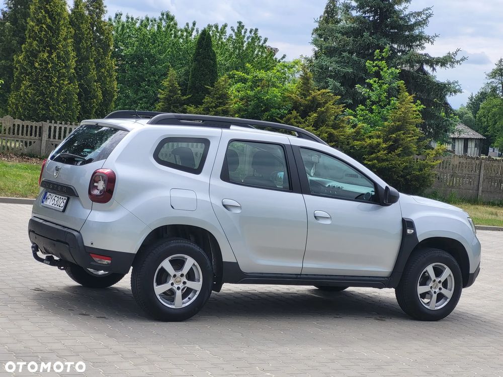 Dacia Duster 1.6 SCe Essential - 13