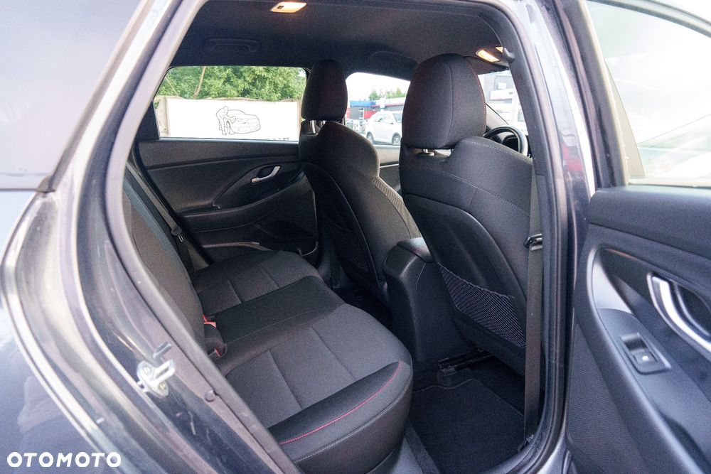 Hyundai i30 1.5 T-GDI 48V-Hybrid N-Line - 16