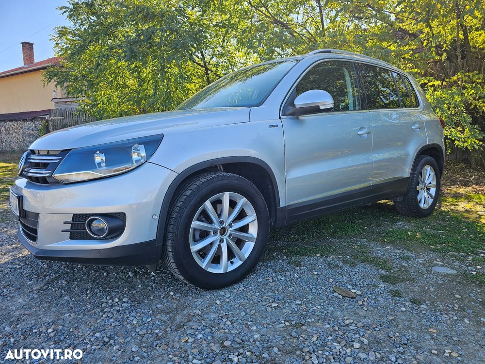 Volkswagen Tiguan 2.0 TDI DPF BlueMotion Technology Lounge Sport & Style - 31