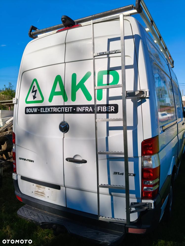 Mercedes-Benz Sprinter - 19