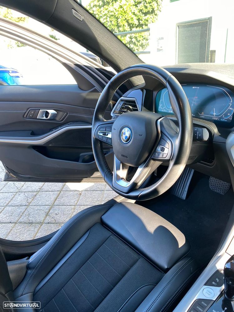 BMW 320 e Corporate Edition Auto - 18