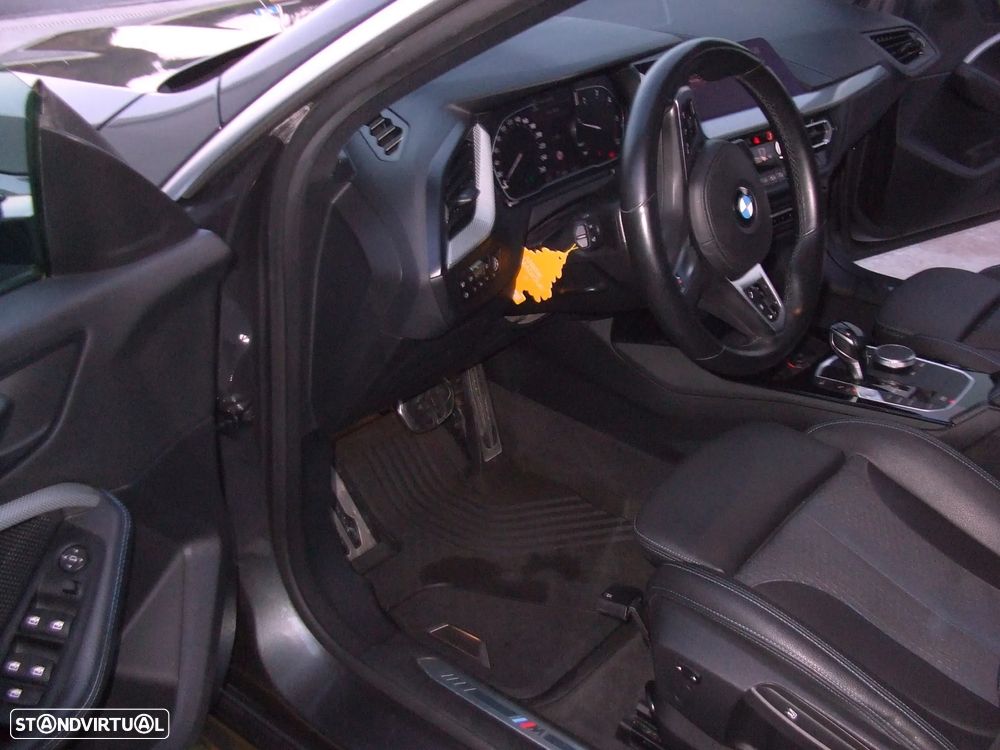 BMW 216 Gran Coupé d Pack Desportivo M - 11