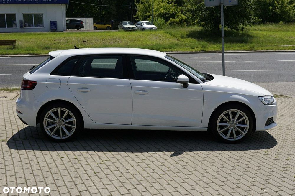 Audi A3 - 8