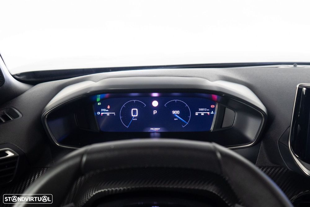 Peugeot 2008 1.2 PureTech Allure Pack EAT8 - 28