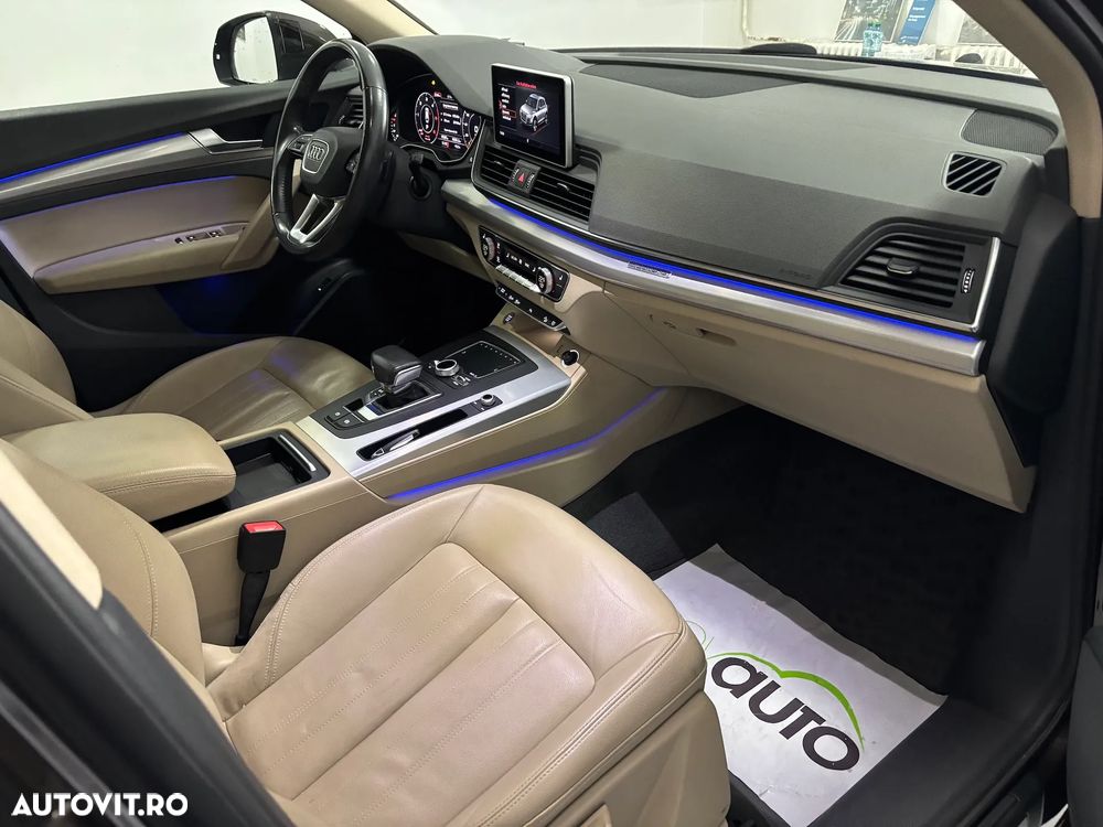 Audi Q5 2.0 40 TDI quattro S tronic Design - 15