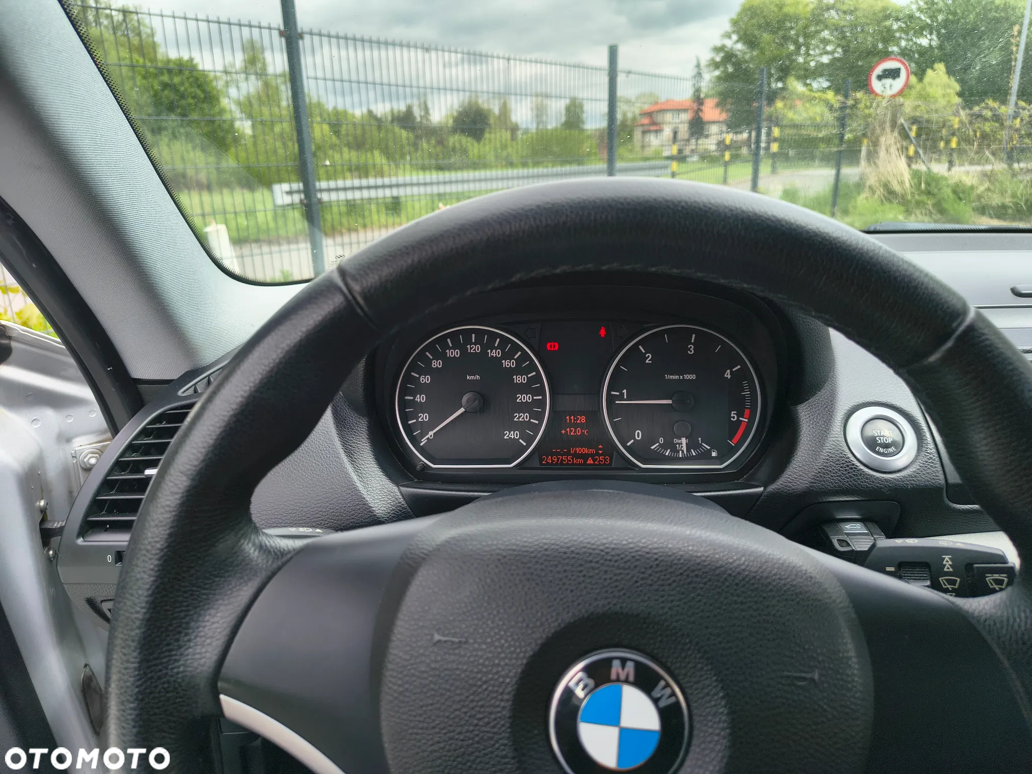 BMW Seria 1 118d DPF - 24