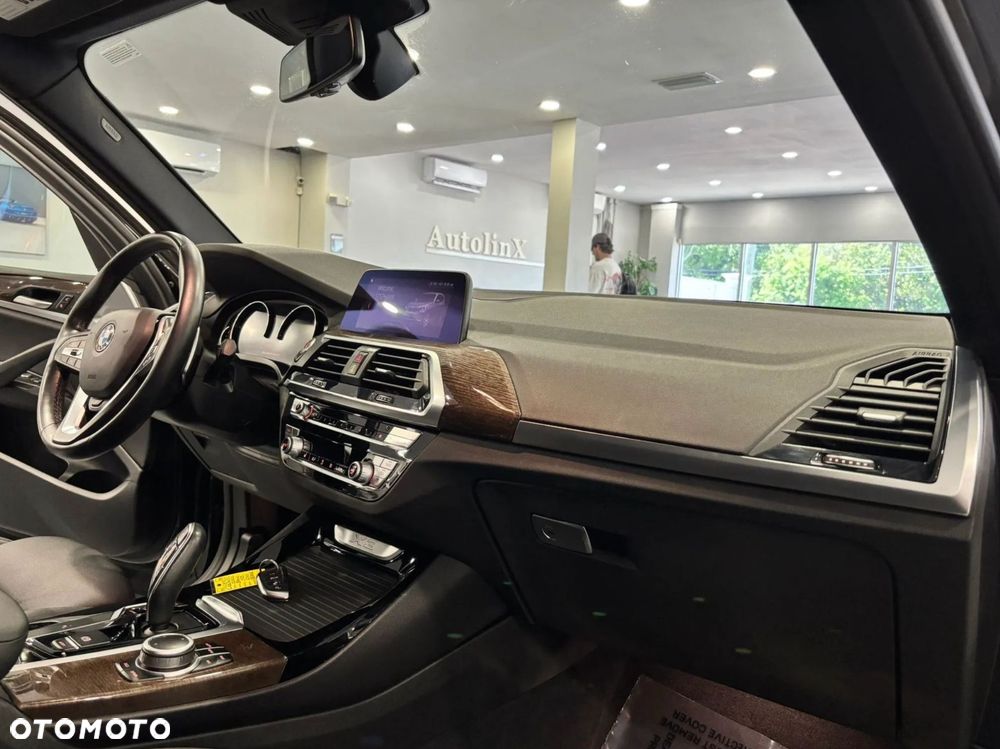 BMW X3 - 24