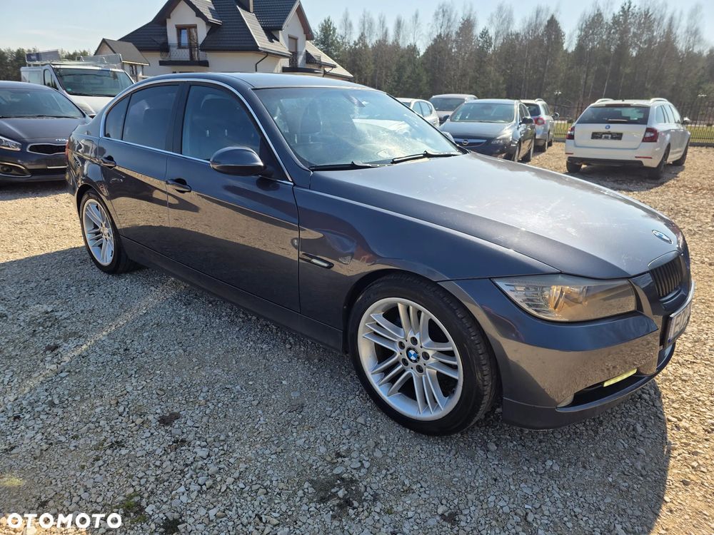 BMW Seria 3 - 16
