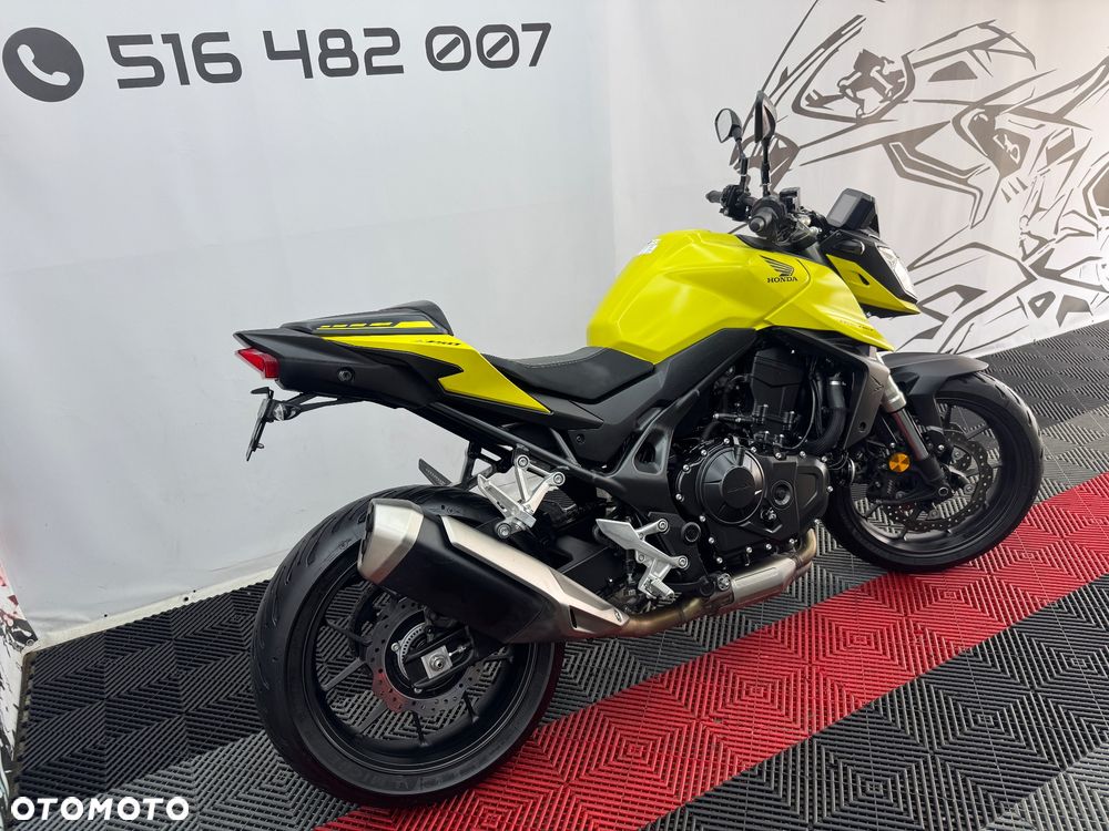 Honda CB - 3