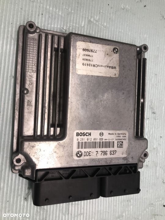 Komputer Sterownik BMW E60 E61 3.0 D 0281012091 - 1
