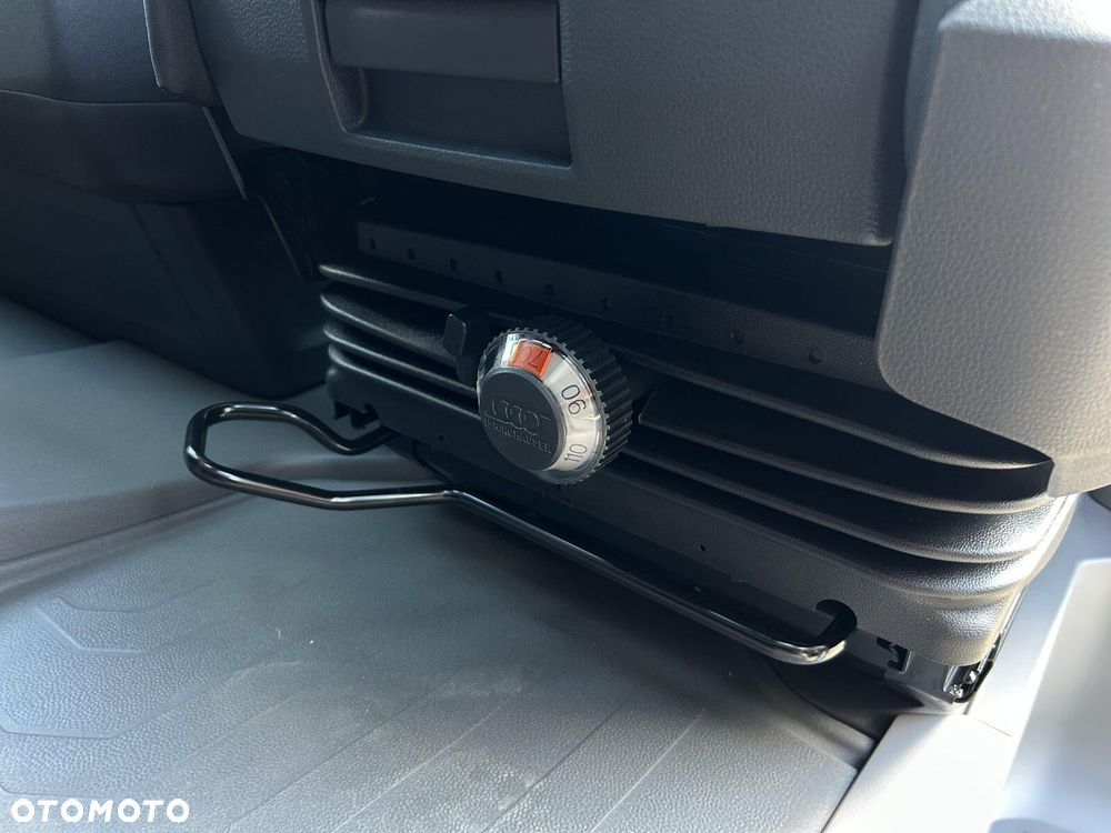 Volkswagen Crafter 35 Brygadówka/L4H3, 2.0 BiTDI 163KM, 4490mm, Wysoki dach, r.o. 4490 mm, manualna 6-biegowa - 36