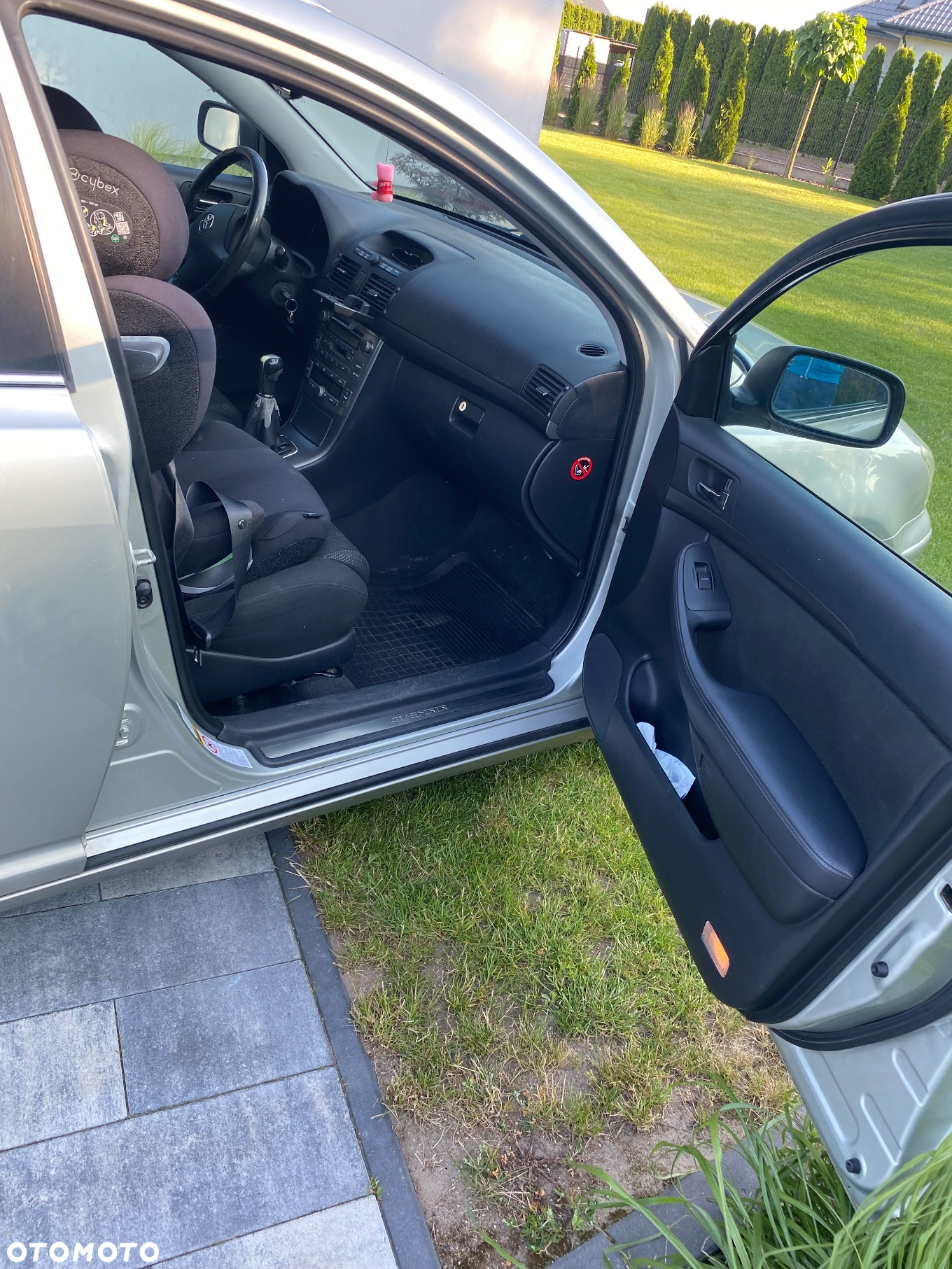 Toyota Avensis 2.0 D-4D Combi - 6
