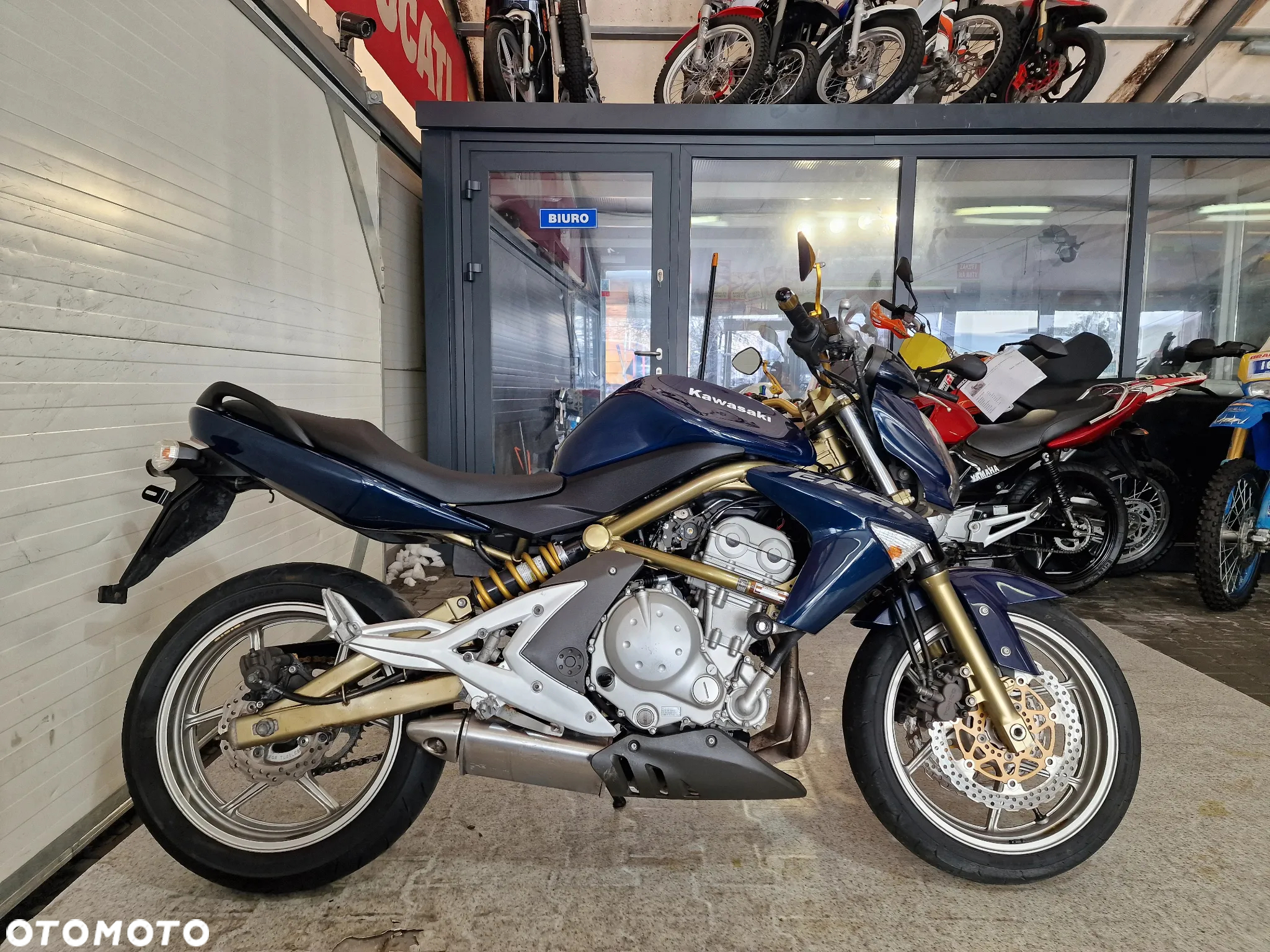 Kawasaki ER - 16