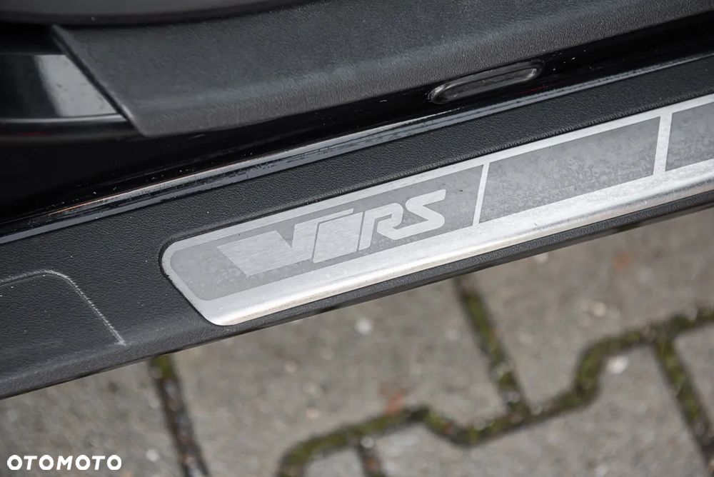 Skoda Octavia Combi 2.0 TDI CR DPF RS - 29