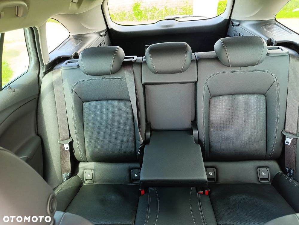 Opel Astra 1.6 BiTurbo D (CDTI) Start/Stop Innovation - 41