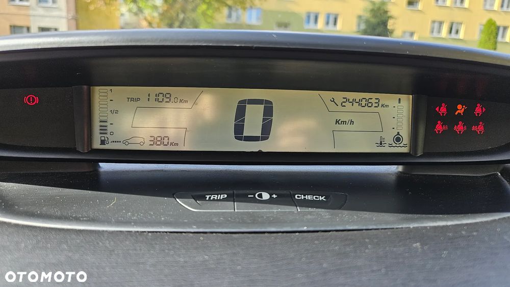 Citroën C4 1.6 HDi Style - 14