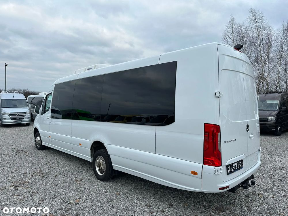 Mercedes-Benz Sprinter 517 - 6