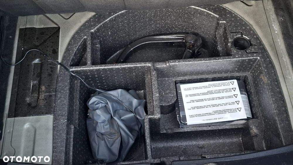 Lancia Delta 1.4 T-Jet 16v Argento - 28