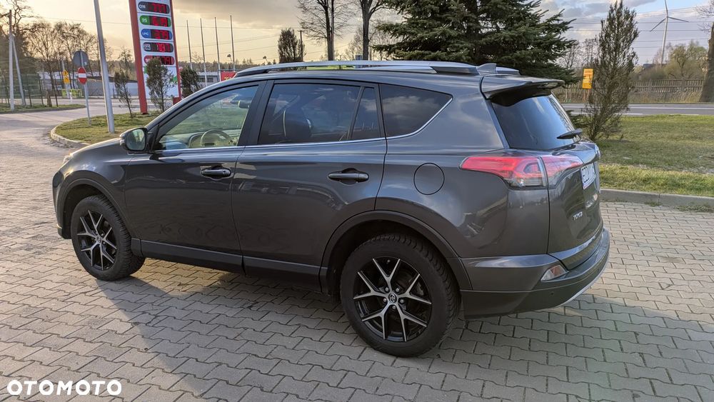Toyota RAV4 2.0 Platinum 4x4 - 24