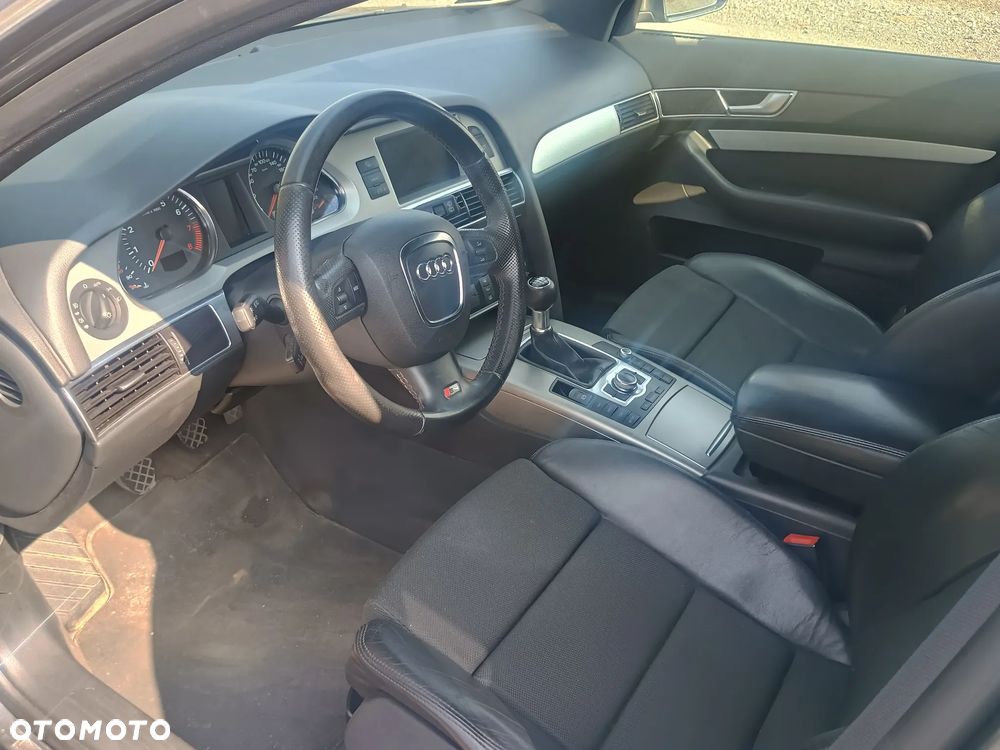 Audi A6 Avant - 4