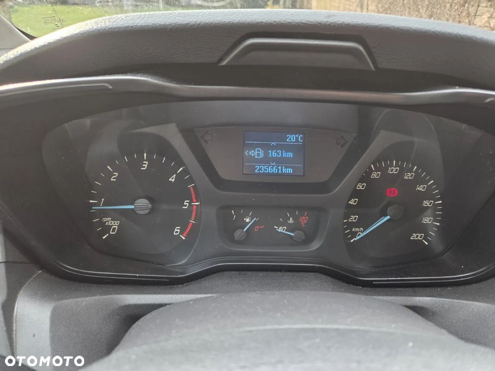 Ford Transit - 6