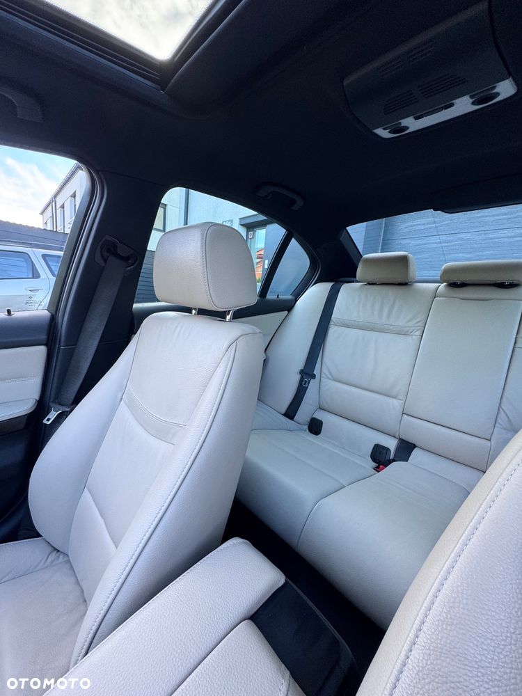 BMW Seria 3 2010