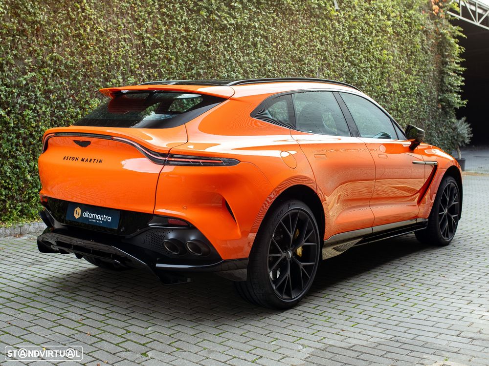Aston Martin DBX 707 - 13