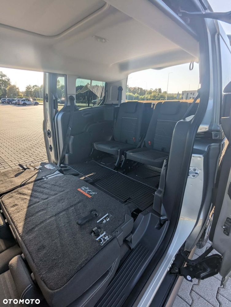 Ford Tourneo Connect Gr 1.6 TDCi Titanium - 10