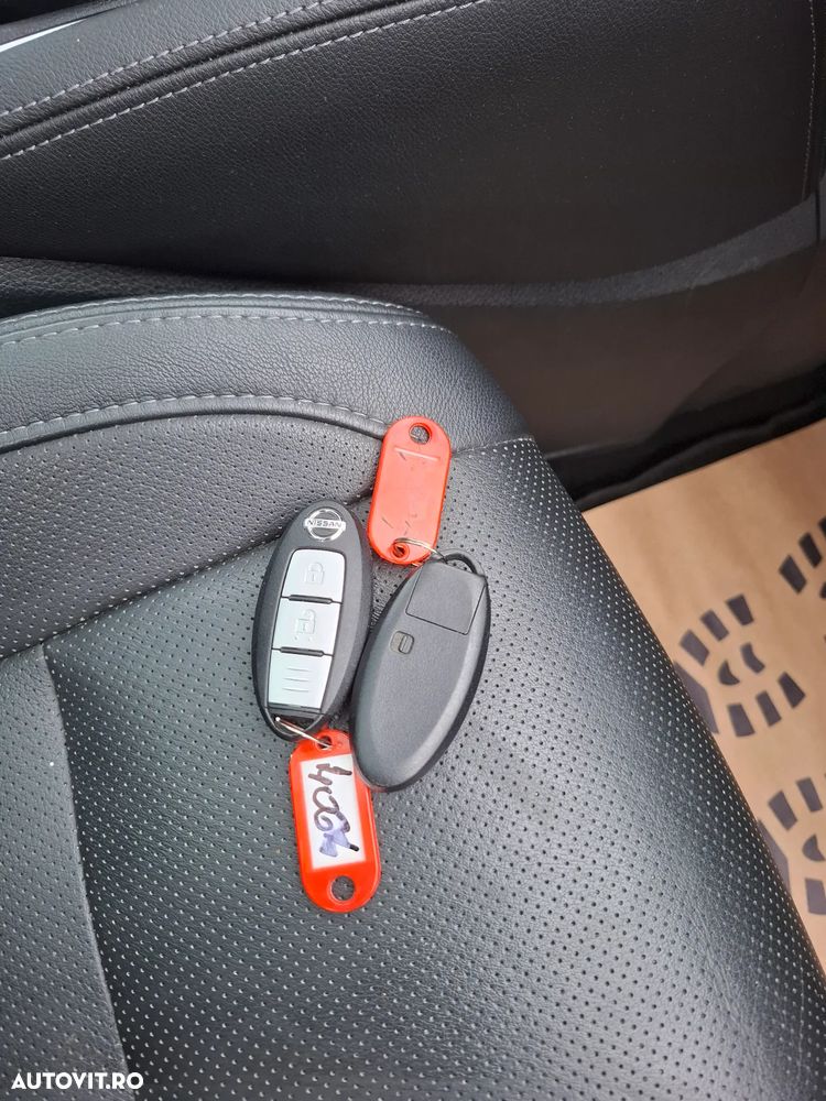 Nissan Qashqai 1.6 DIG-T TEKNA - 33