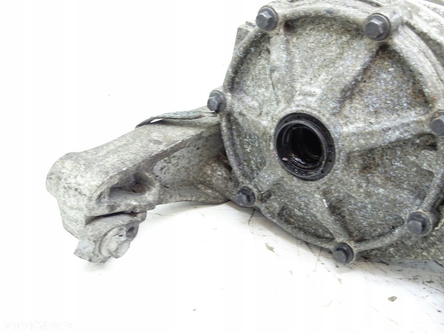 DYFERENCJAŁ MOST DYFER TYŁ TYLNY VOLVO XC90 II XC60 S90 1216694 31492598 - 2