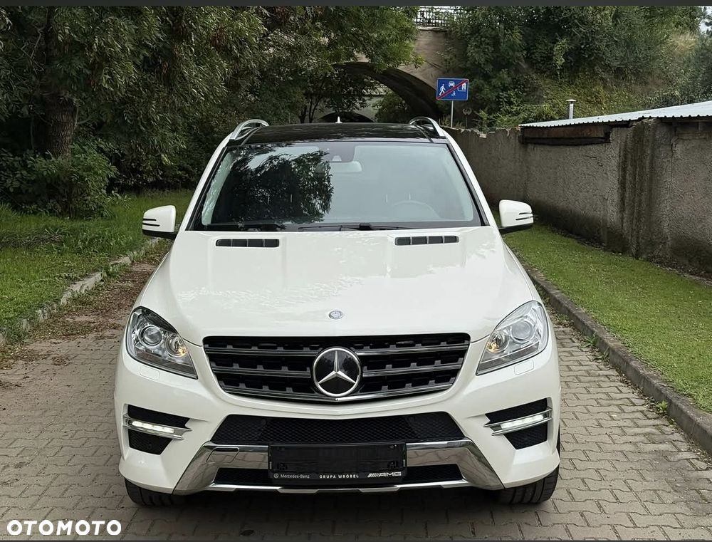 Mercedes-Benz ML - 1
