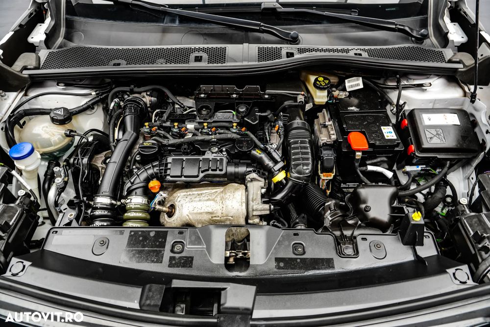 Peugeot 2008 1.5 BlueHDI STT Allure - 28