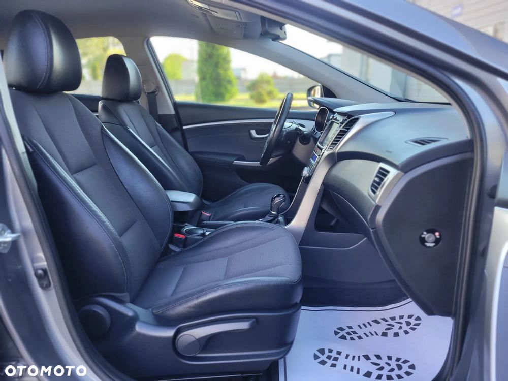 Hyundai i30 1.6 GDI DCT Premium - 16