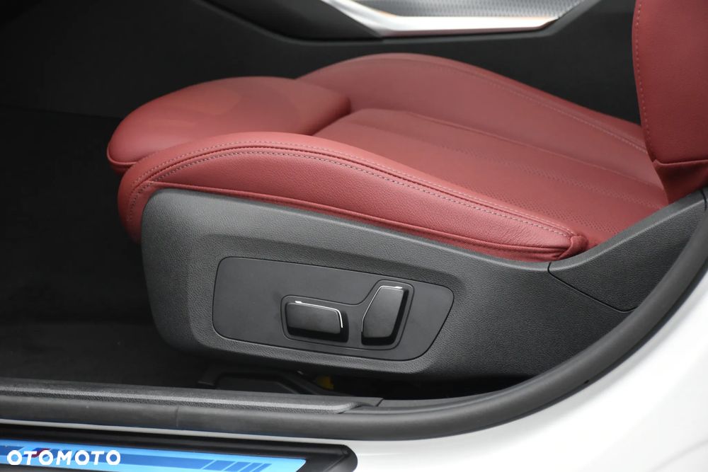 BMW Seria 3 - 11
