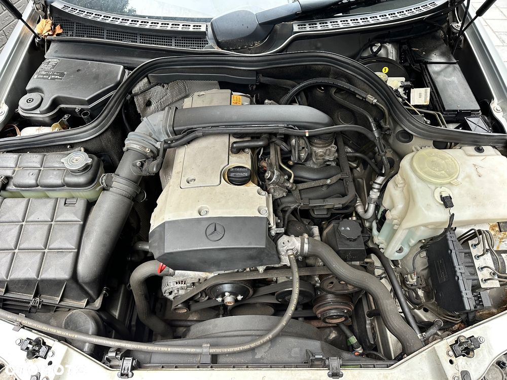 Mercedes-Benz CLK - 26