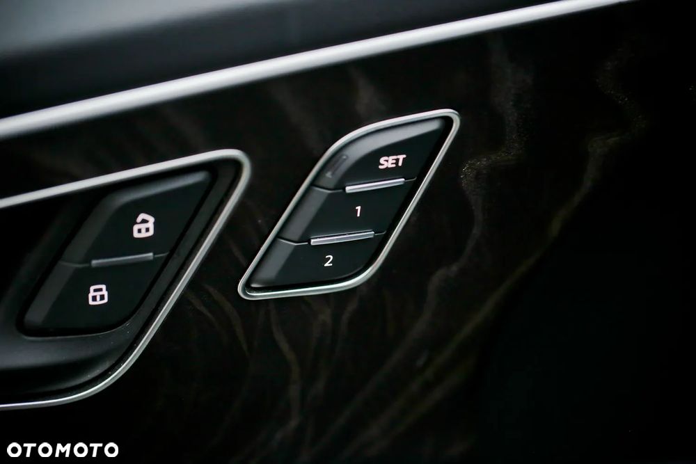 Audi Q8 55 TFSI mHEV Quattro Tiptronic - 19