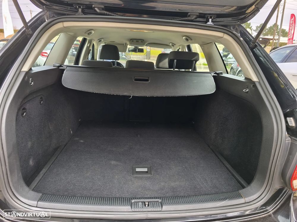 VW Golf Variant 1.6 TDi Style - 17