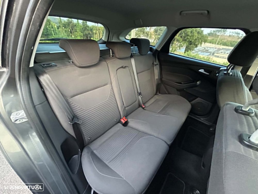 Ford Focus SW 1.5 TDCi Titanium - 11