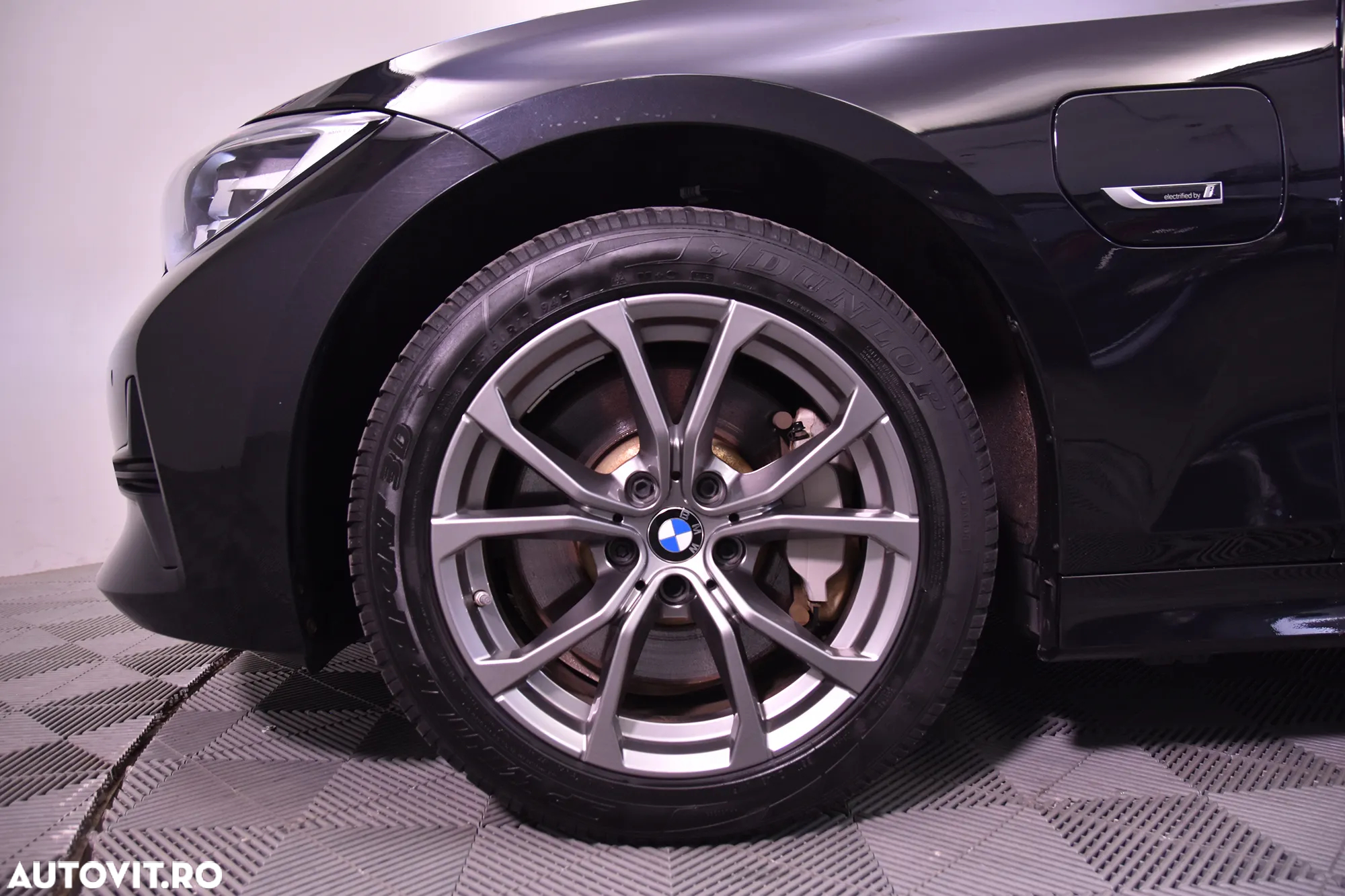 BMW Seria 3 330e Touring Aut. - 13