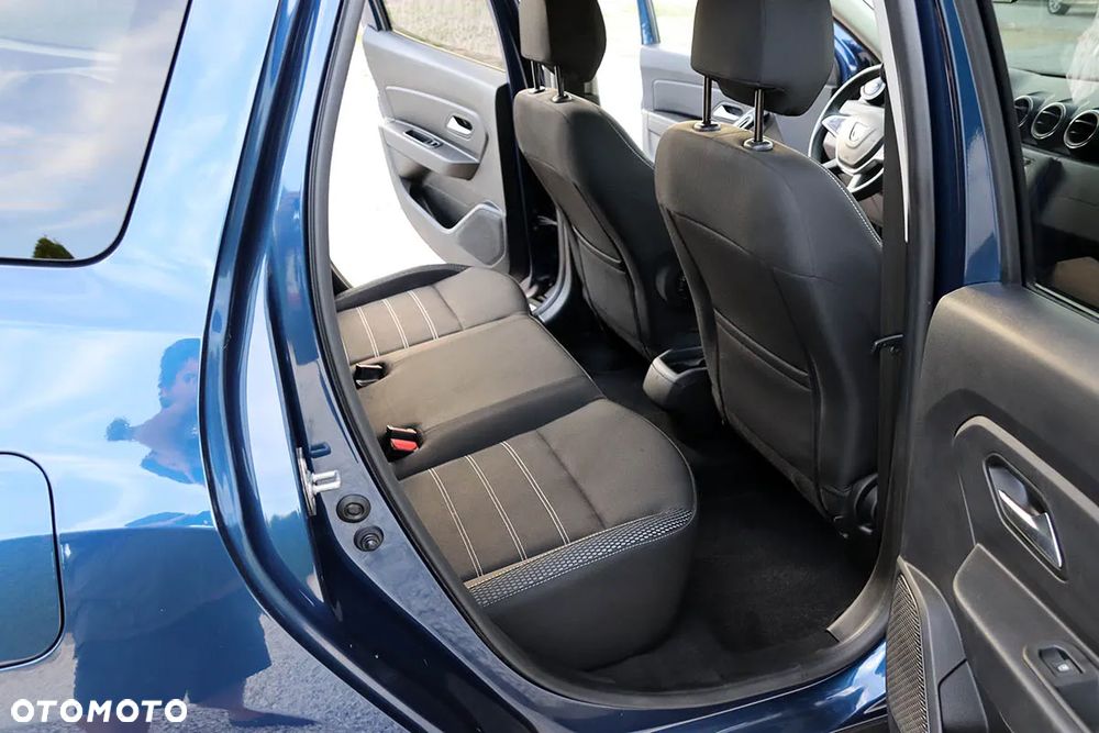 Dacia Duster 1.3 TCe FAP SL Look 4WD - 30