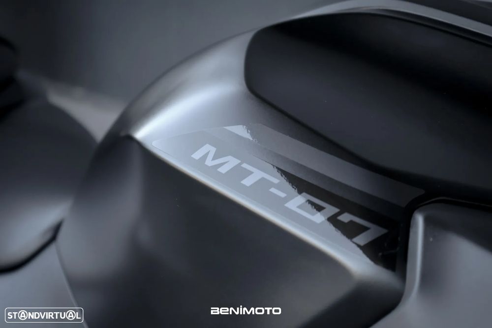 Yamaha MT-07 - 14