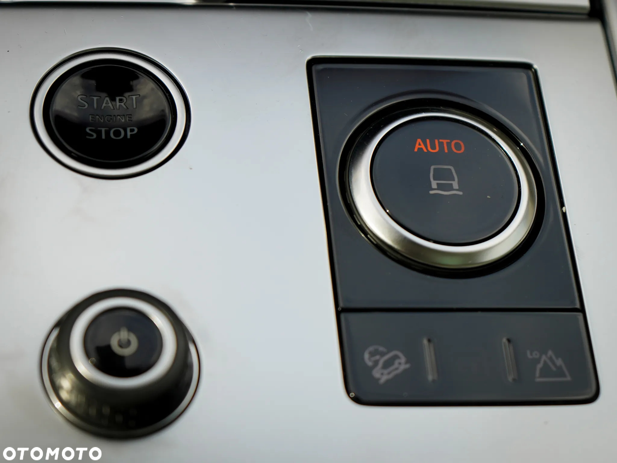 Land Rover Range Rover D350 Autobiography - 26