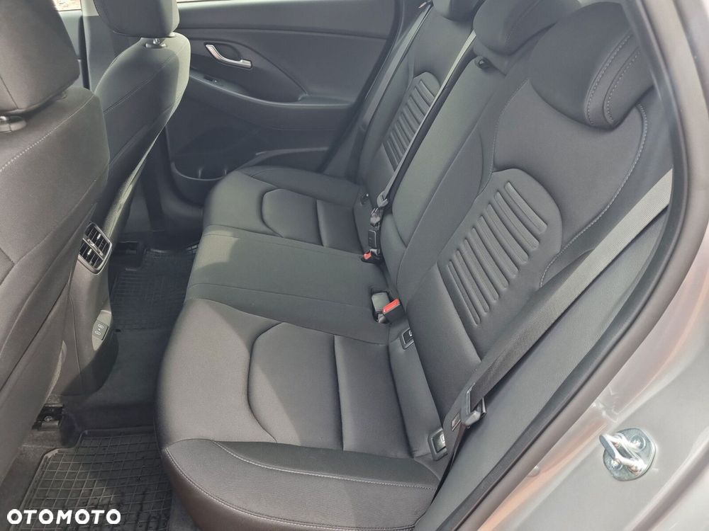 Hyundai i30 - 22