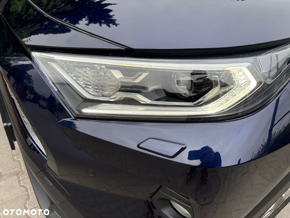 Toyota RAV4 - 24