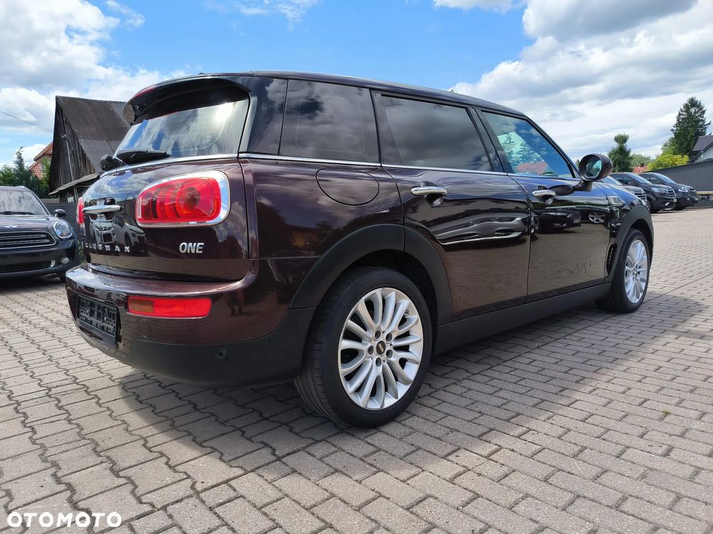 MINI Clubman One Blackyard - 13