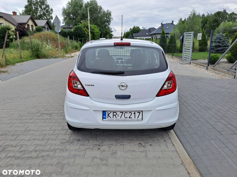 Opel Corsa 1.2 16V Enjoy - 6
