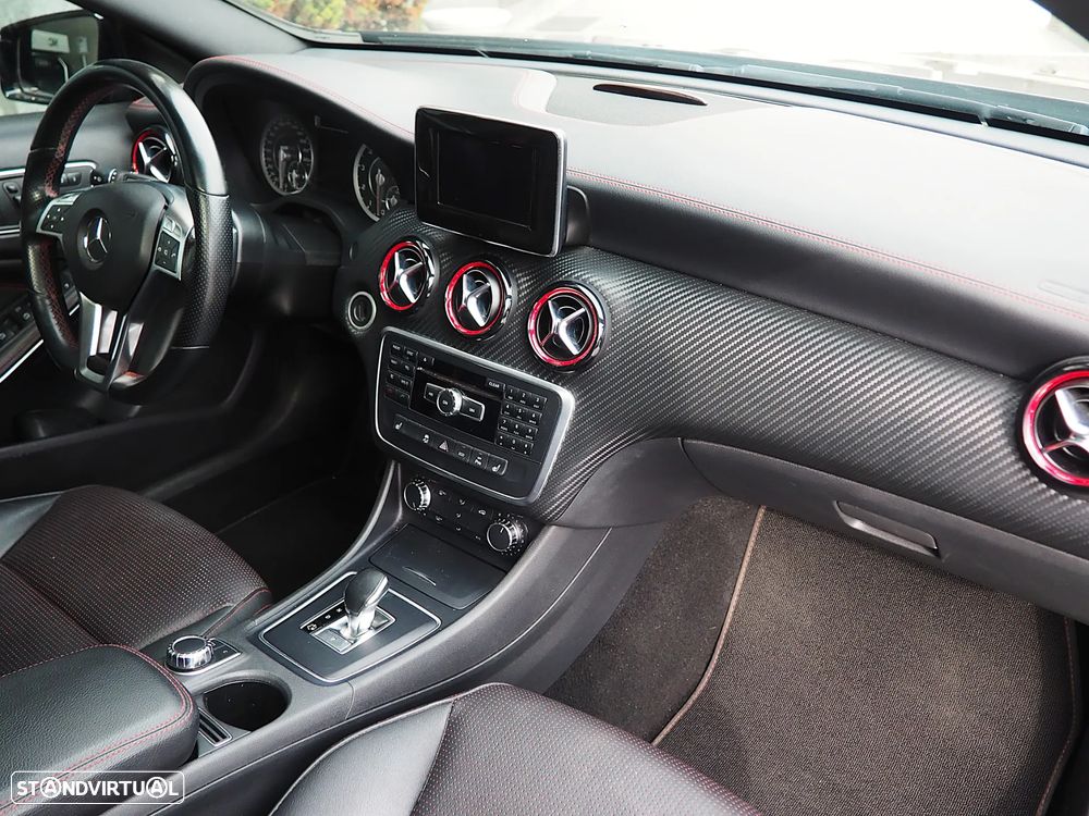 Mercedes-Benz A 45 AMG 4Matic Speedshift 7G-DCT Edition 1 - 21