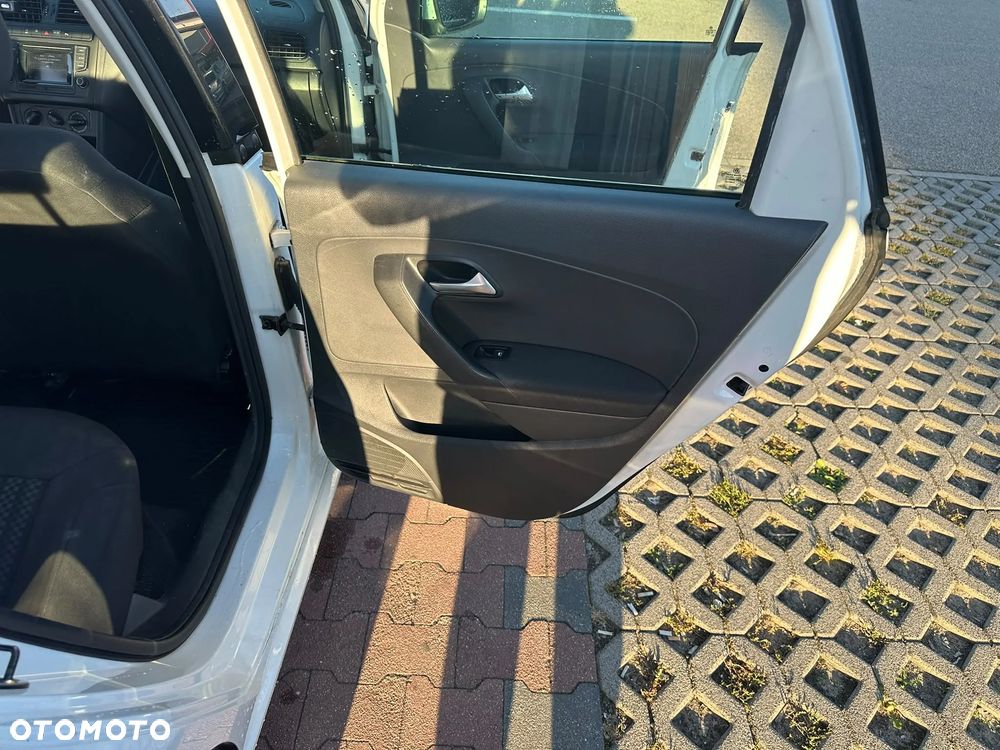 Volkswagen Polo - 9