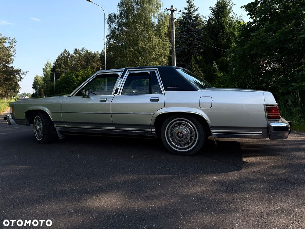 Mercury Marquis - 11